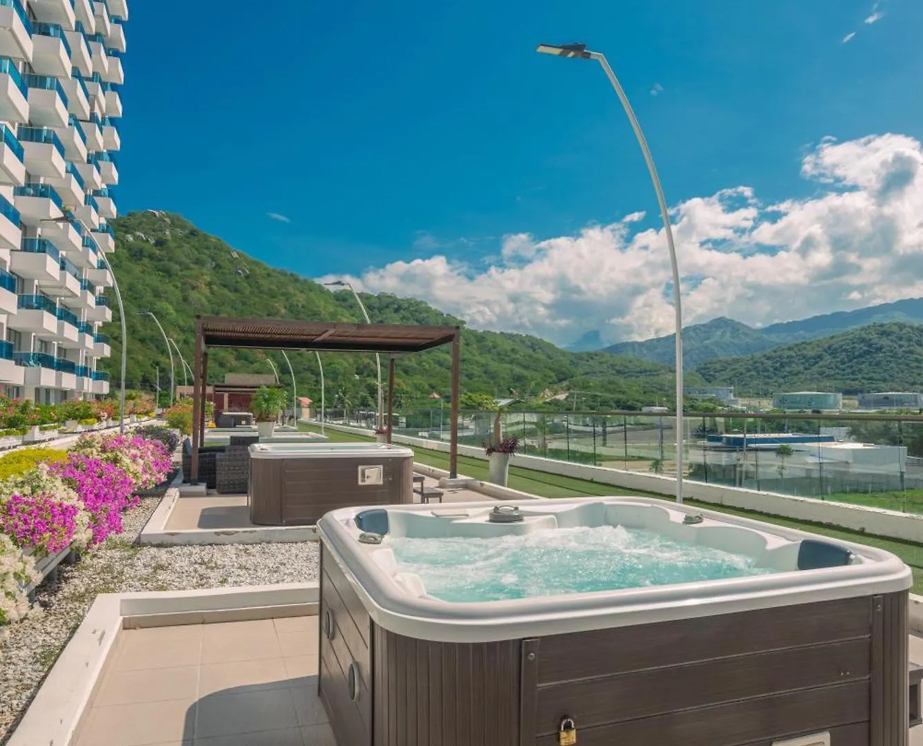 Apartamento Amoblado En Samaria, Primera Linea De Playa! Santa Marta  0*, Santa Marta (Magdalena) Colombia
