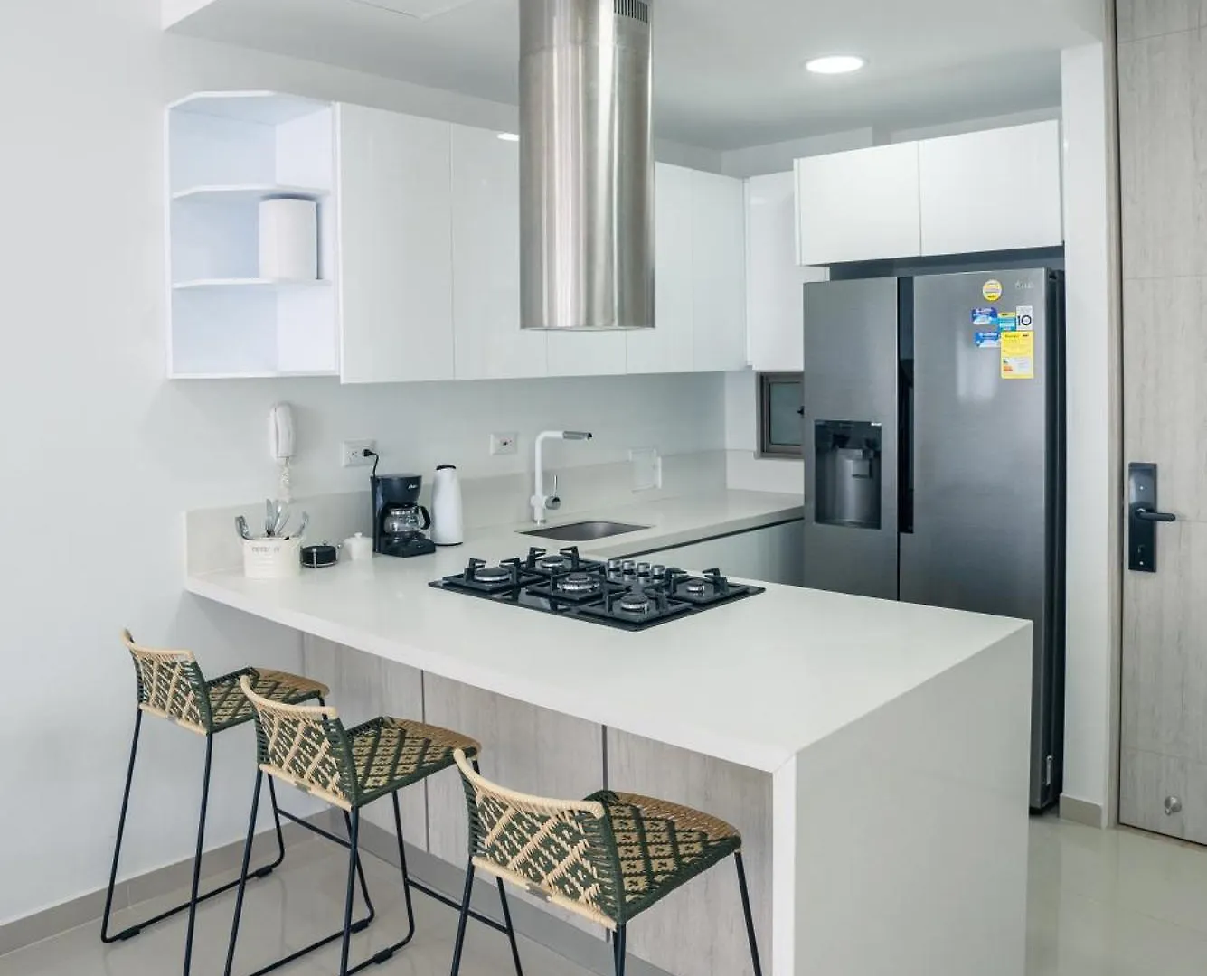 Apartamento Amoblado En Samaria, Primera Linea De Playa! Santa Marta  0*, Santa Marta (Magdalena)